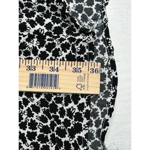 Leith New! Cloud Floral Dress Black White Knee Length Short Sleeve Work Size 2X - Picture 9 of 9
